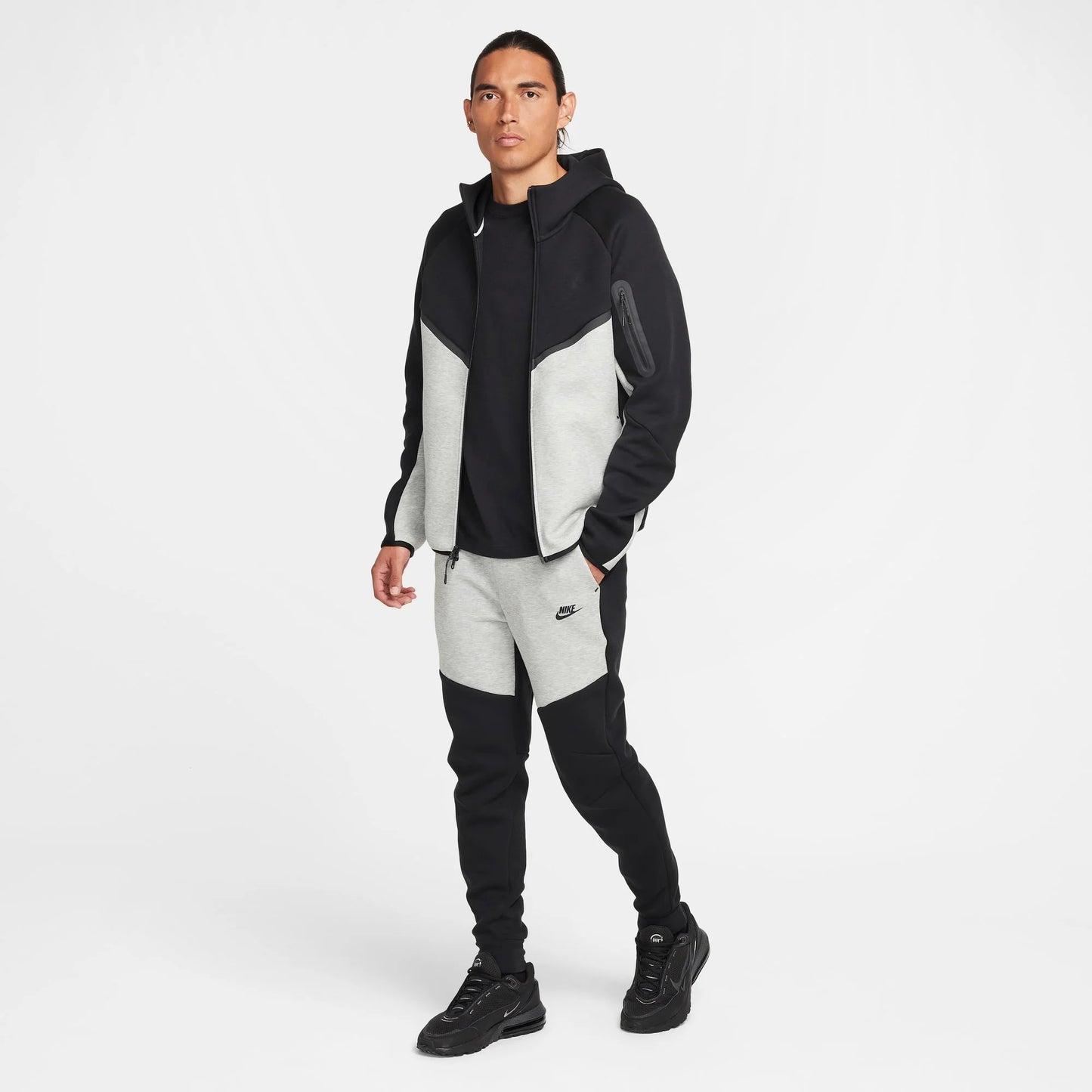 Conjunto Nike Tech Casaca + Buzo Negra / Gris