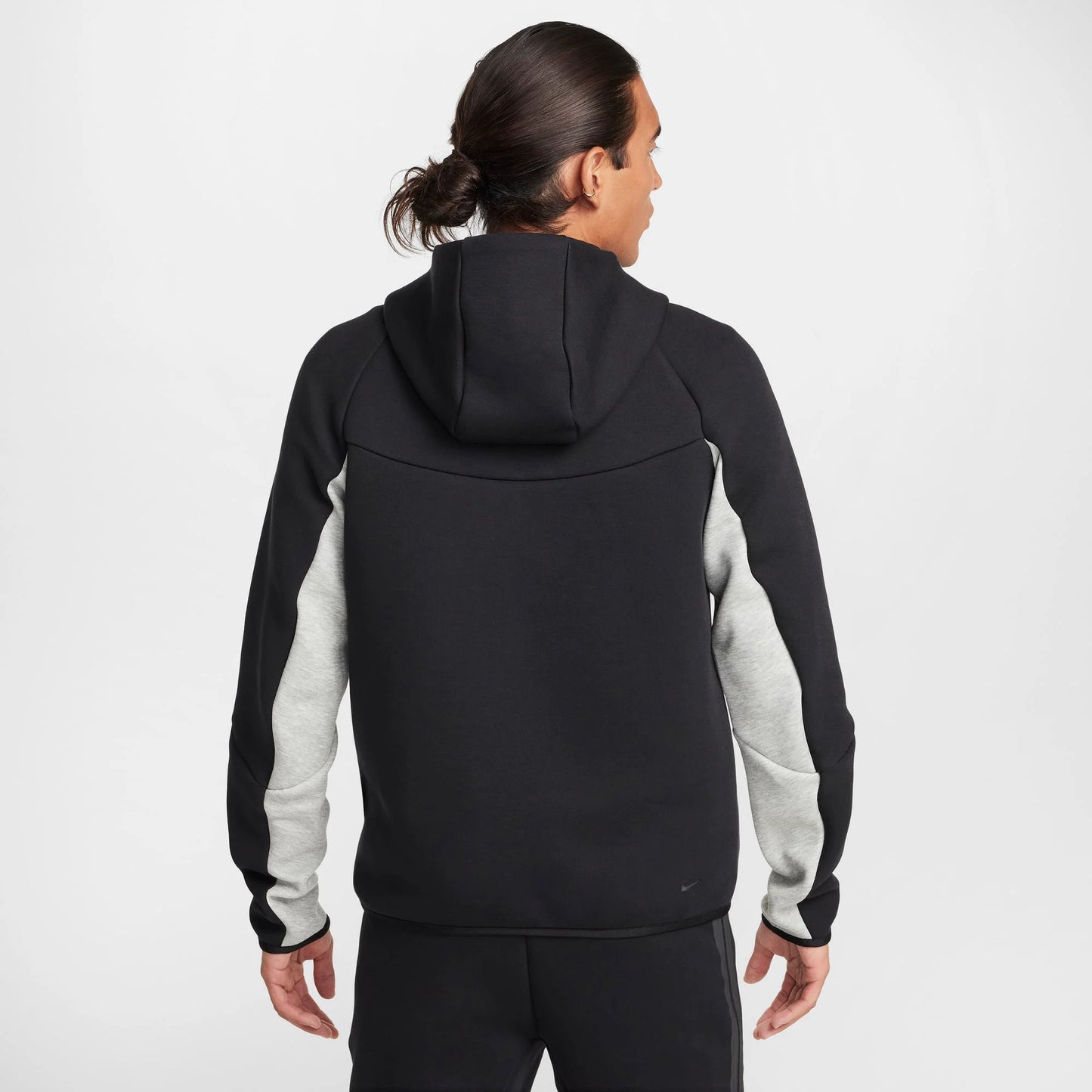Conjunto Nike Tech Casaca + Buzo Negra / Gris