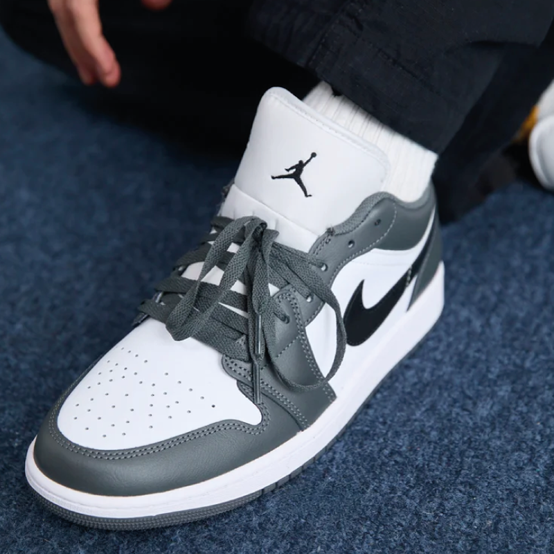 AIR JORDAN 1 LOW GREY WHITE BLACK