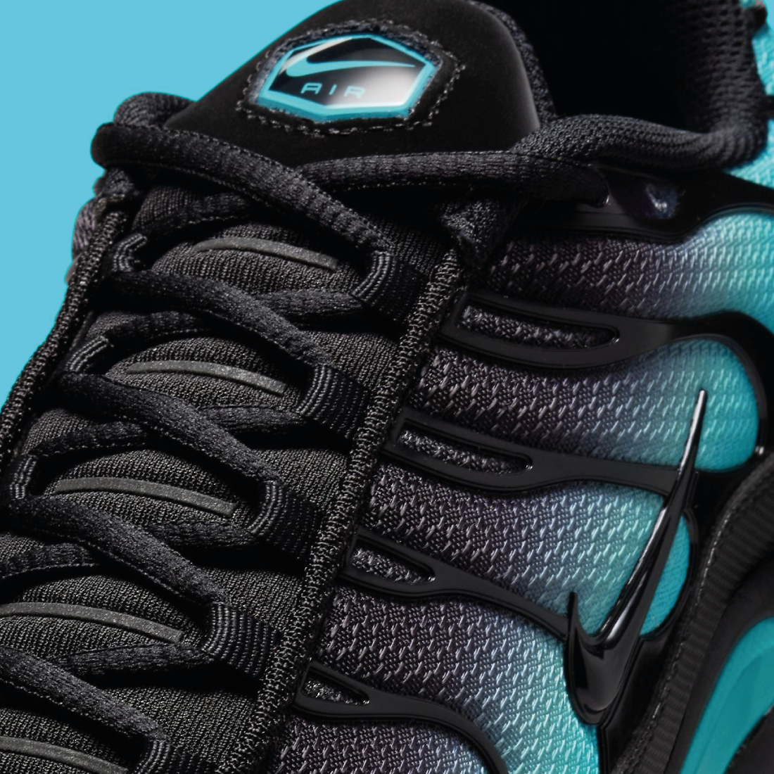 NIKE AIR MAX PLUS BRIGHT BLUE