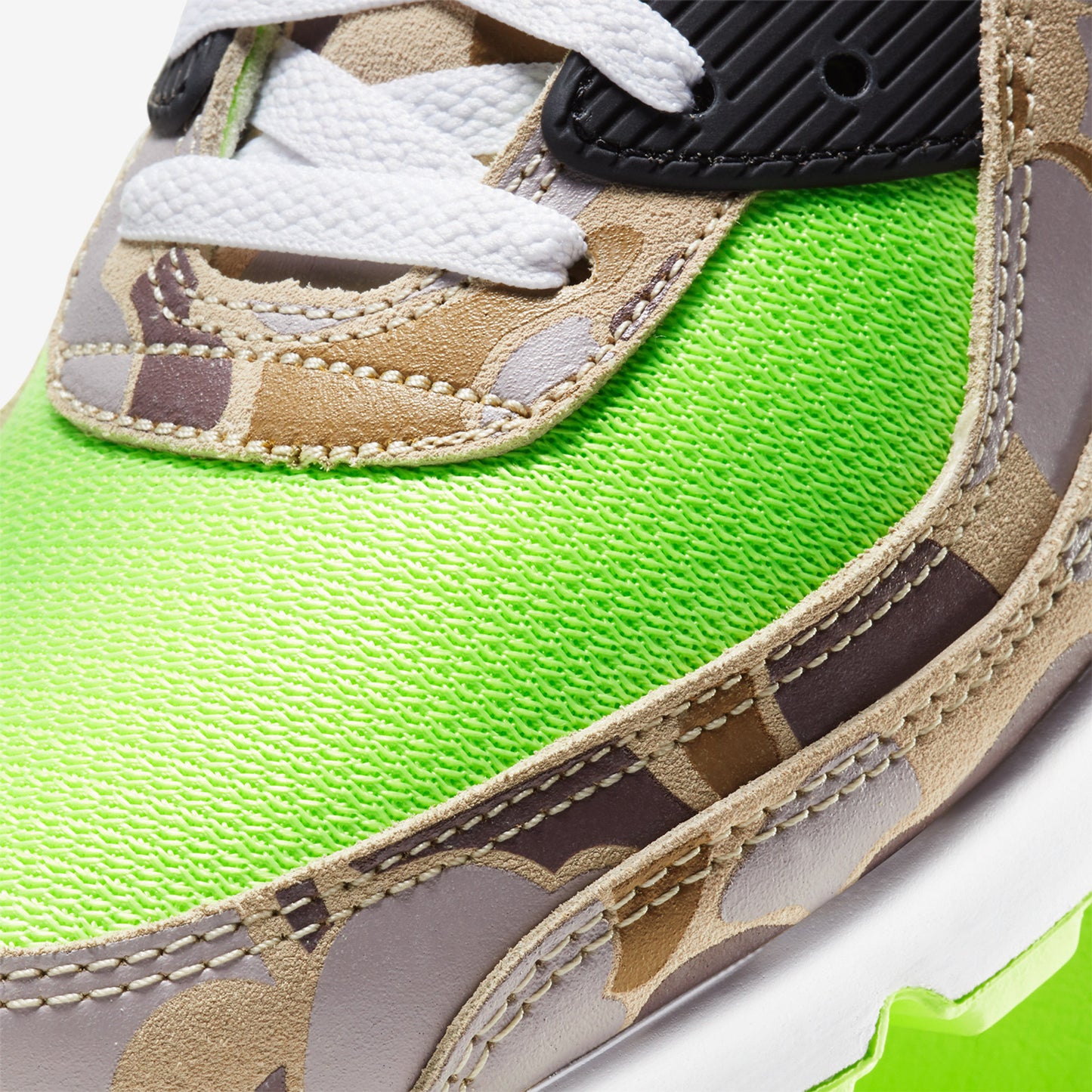 Nike Air Max 90 Ghost Green Duck Camo