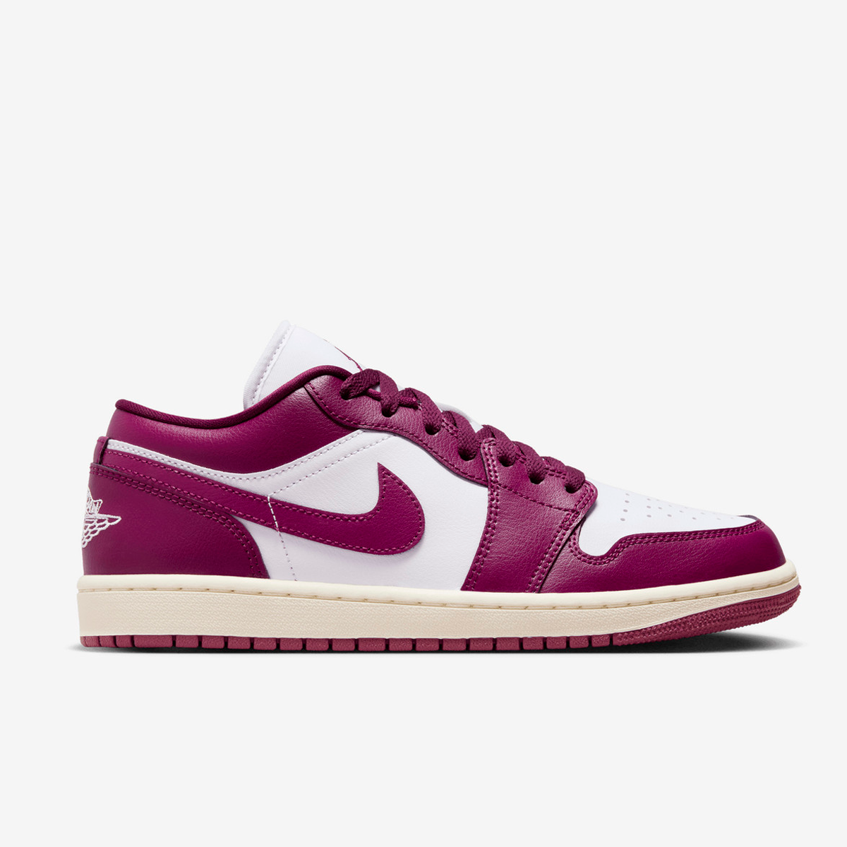 Air Jordan 1 Low WMNS "Bordeaux"