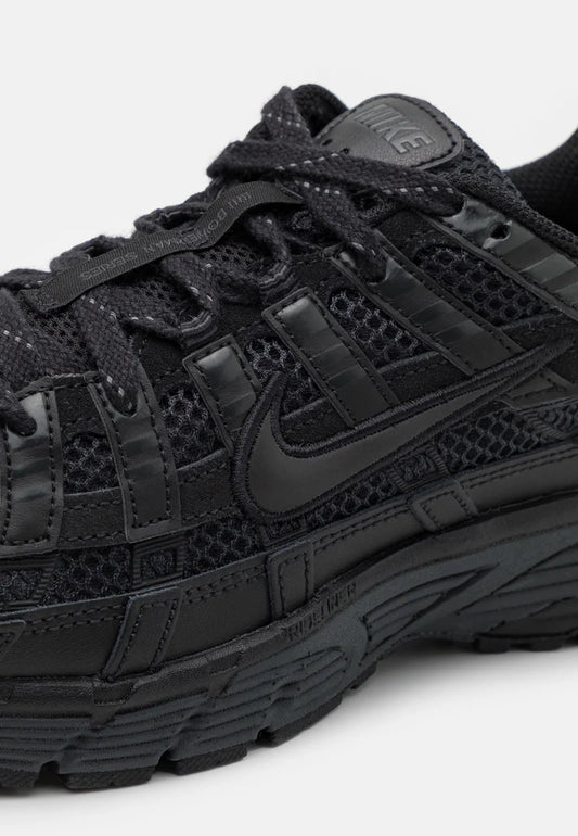 NIKE P6000 TRIPLE BLACK